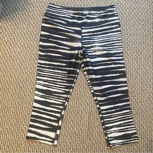 Nike DRI-Fit Zebra Stripe Capris Leggings Size L